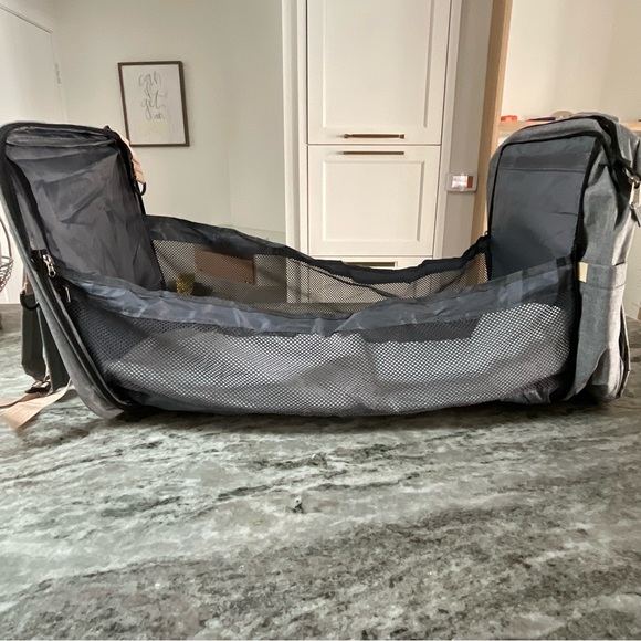 Viton Baby Diaper Bag Backpack with Changing Station - Picture 7 of 10